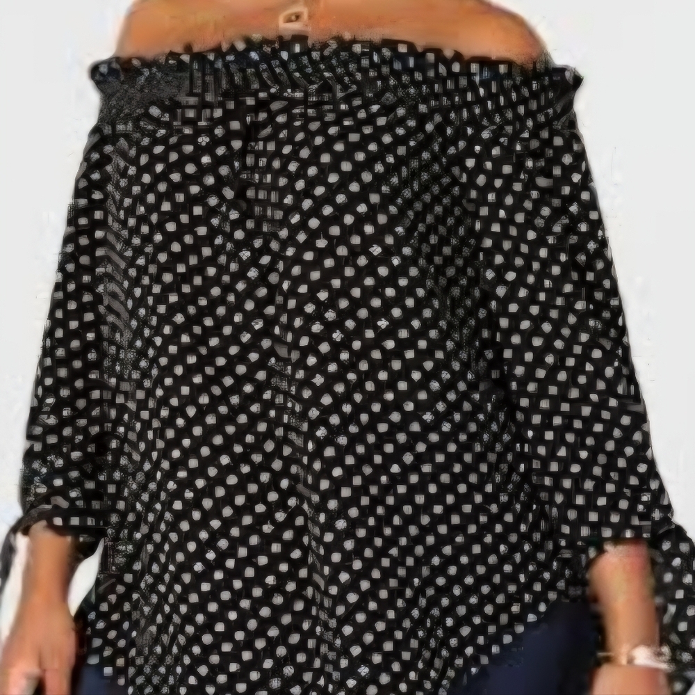 Michael Kors Black and White Patterned Top $94 Retail